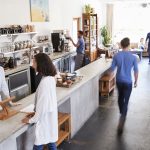 Top 5 Apps to Help You Find Halal Cafes Near You: